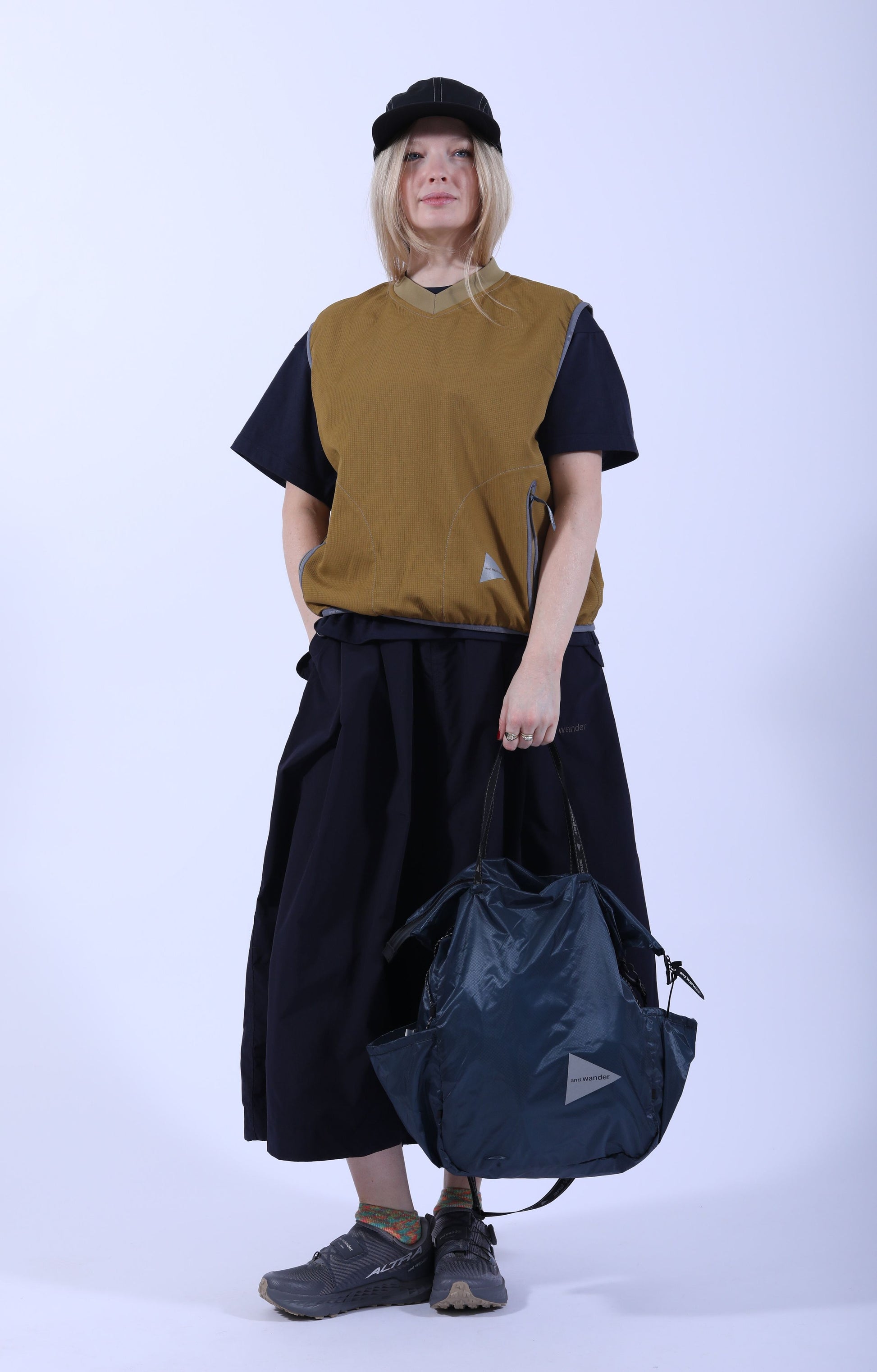Vent Vest Camel