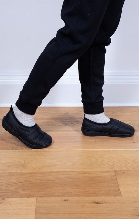 In/Outdoor Packble Slippers Gloss Black