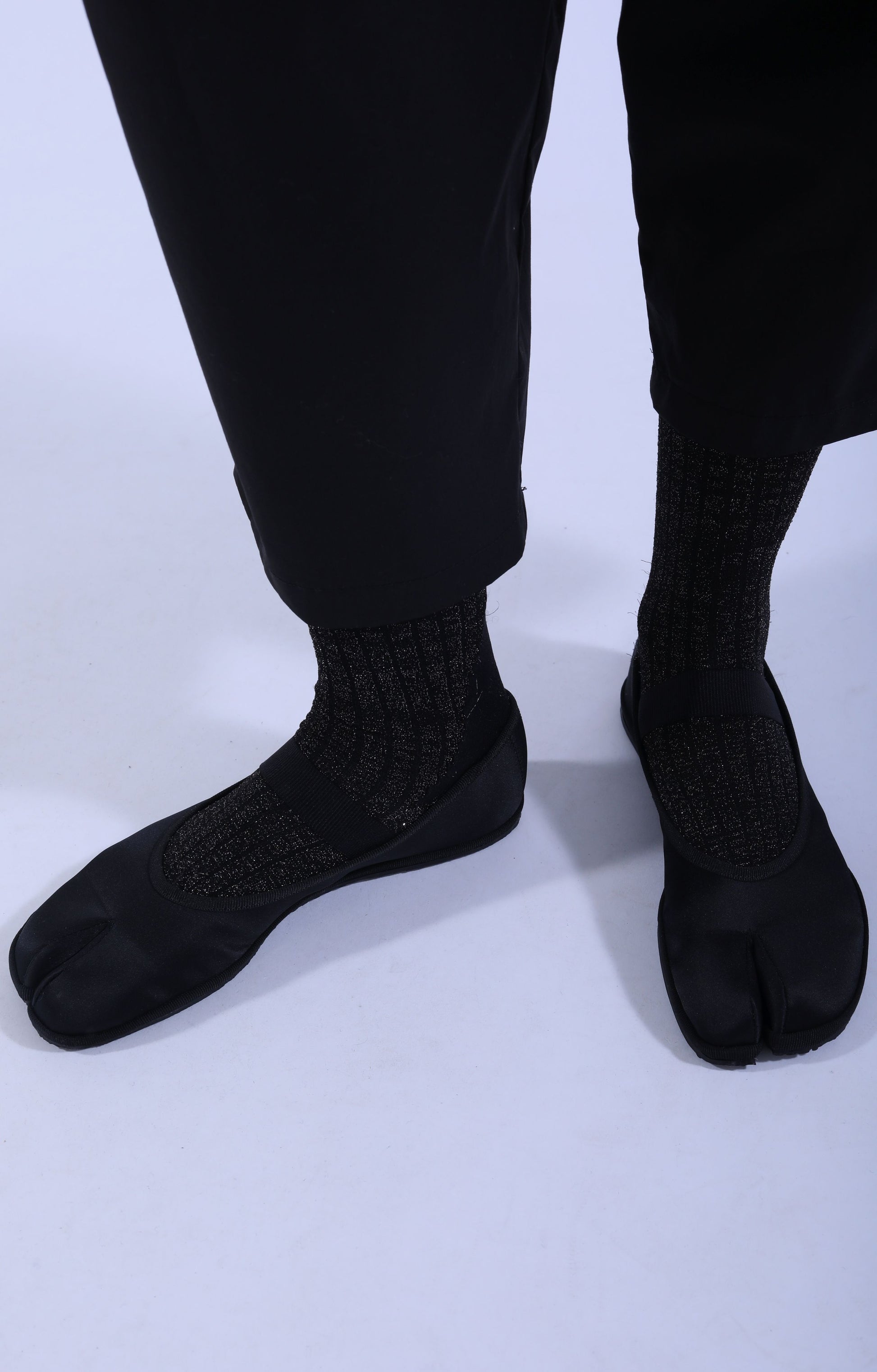 Tabi Satin Ness Black