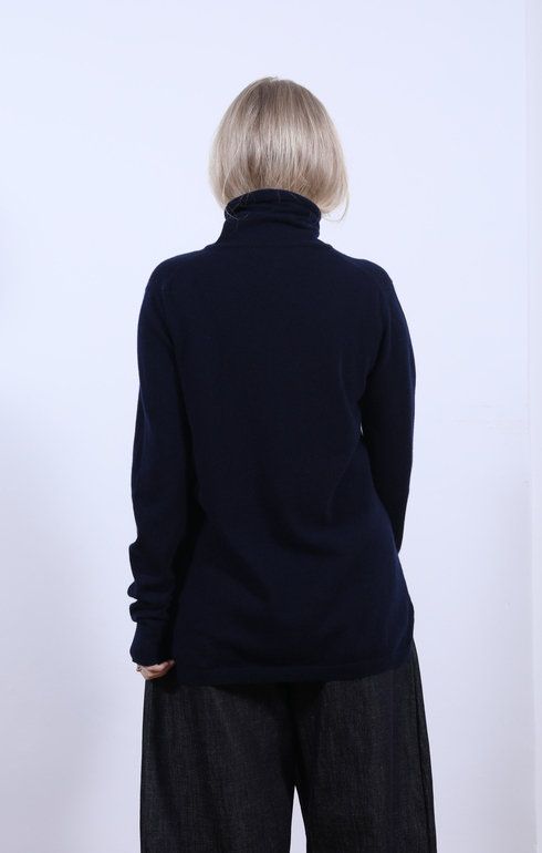 Winter Roll Neck Navy