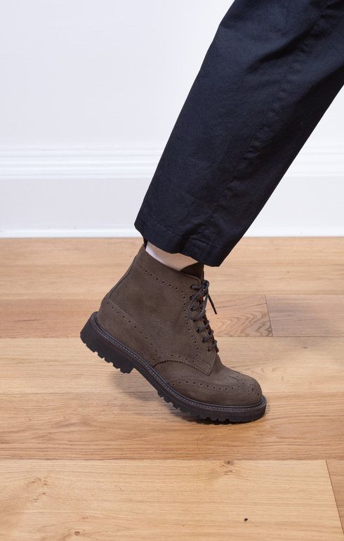 Stephy Brogue Boot Flint