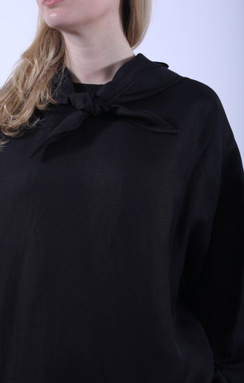 Bute Top W/ Detachable Scarf Darkest Navy