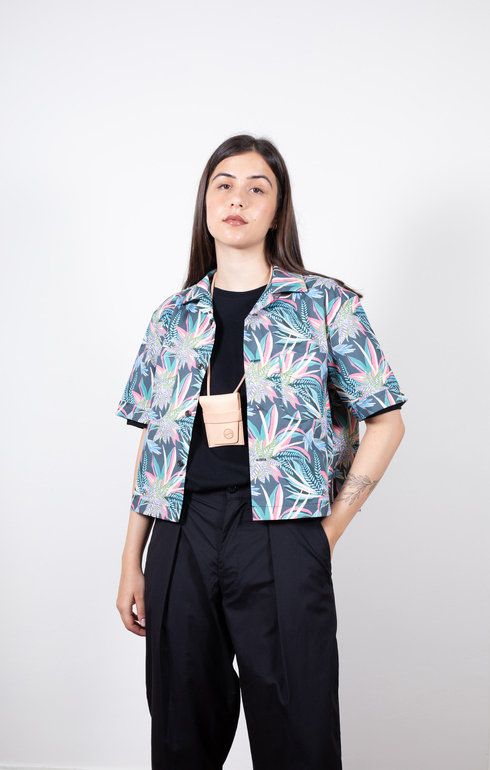 Cropped Vacation Shirt Night Jungle