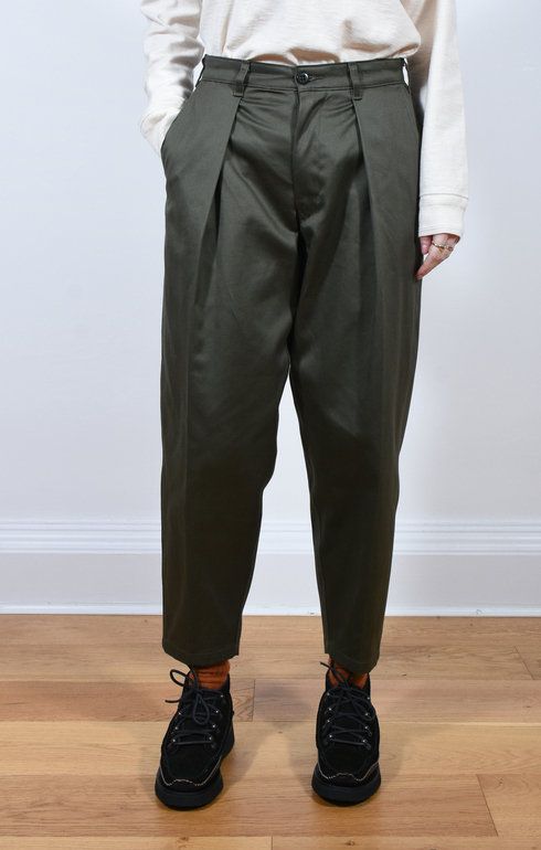 Riding Pants in Olive Sateen