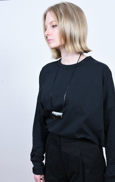 Horn Pendant Fold Black