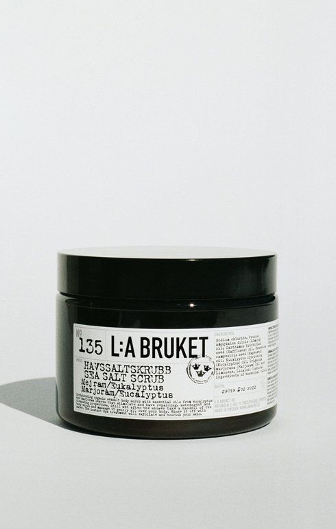 No.135 Sea Salt Scrub - Marjoram & Eucalyptus