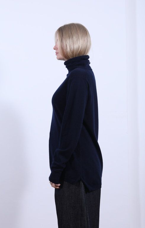 Winter Roll Neck Navy