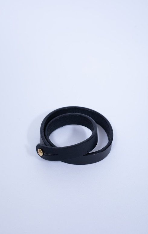 Double Wrap Wristband Black/Brass
