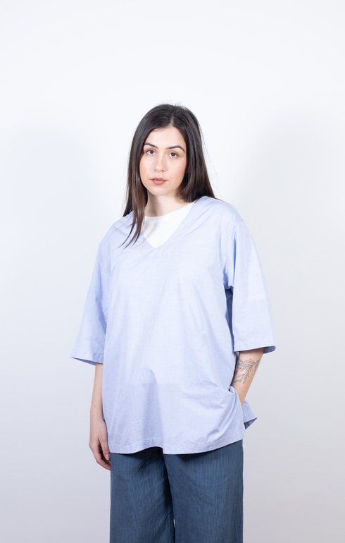 Half Sleeve V Pullover Shirt - Blue Chambray