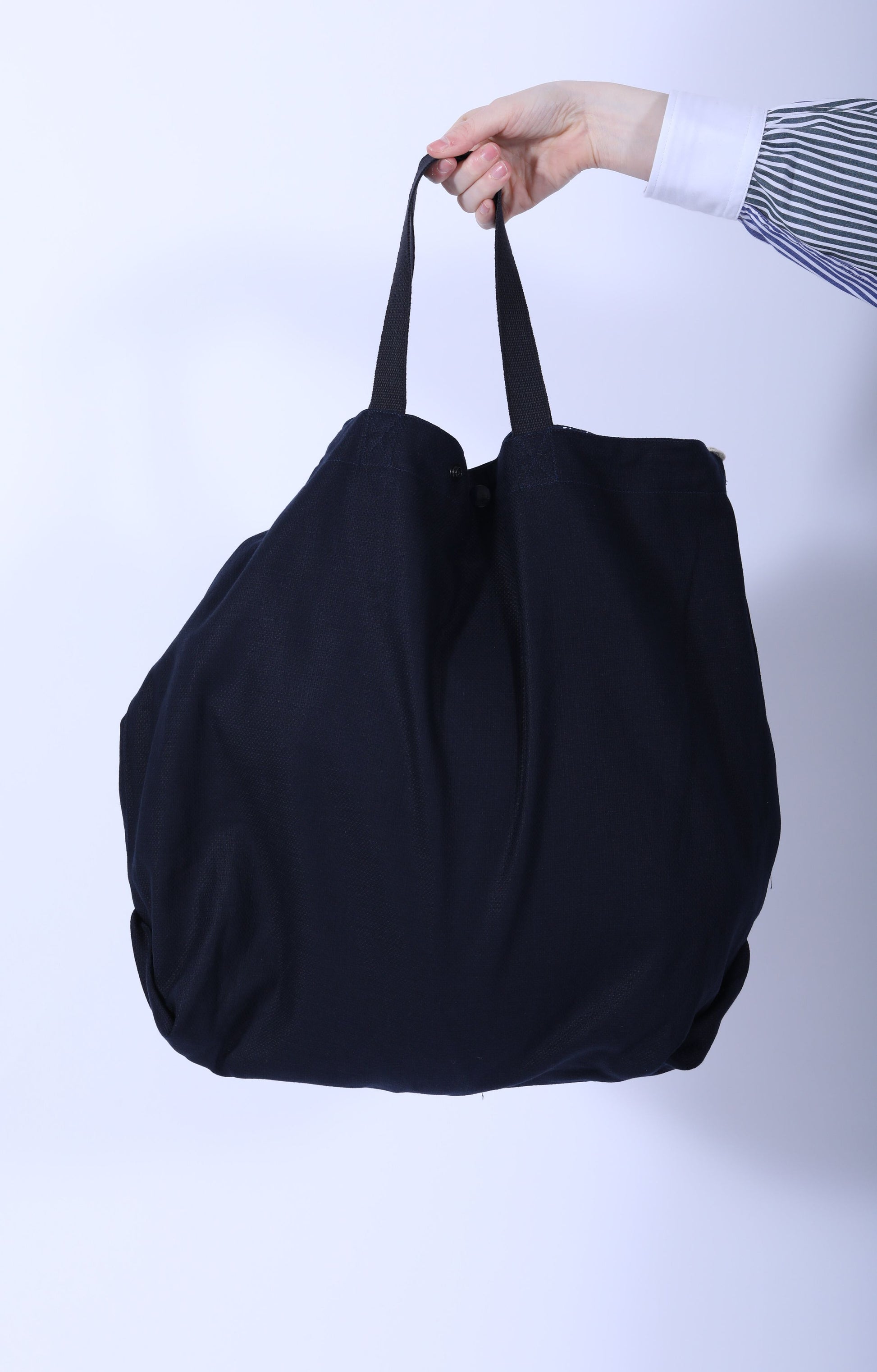 Carry All Tote Reversible Navy Animal