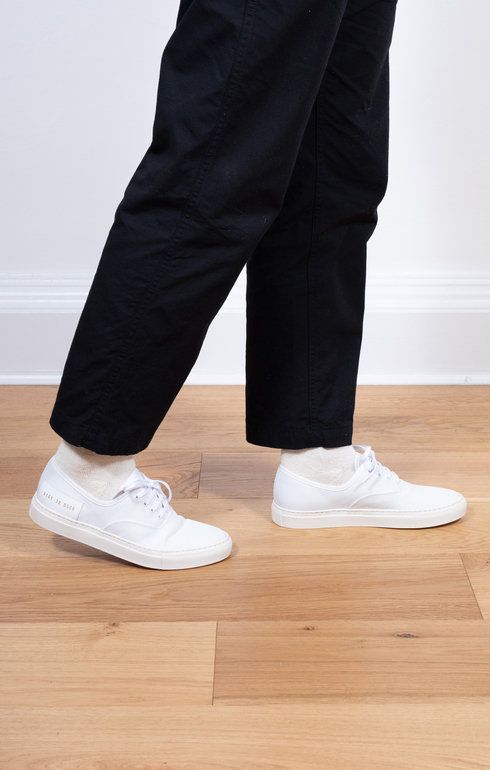 Four Hole 4141 White
