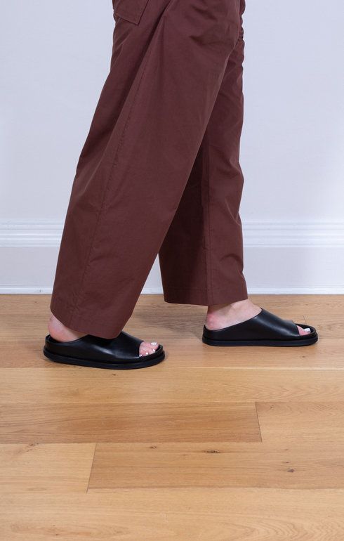 Spring Sandal Black