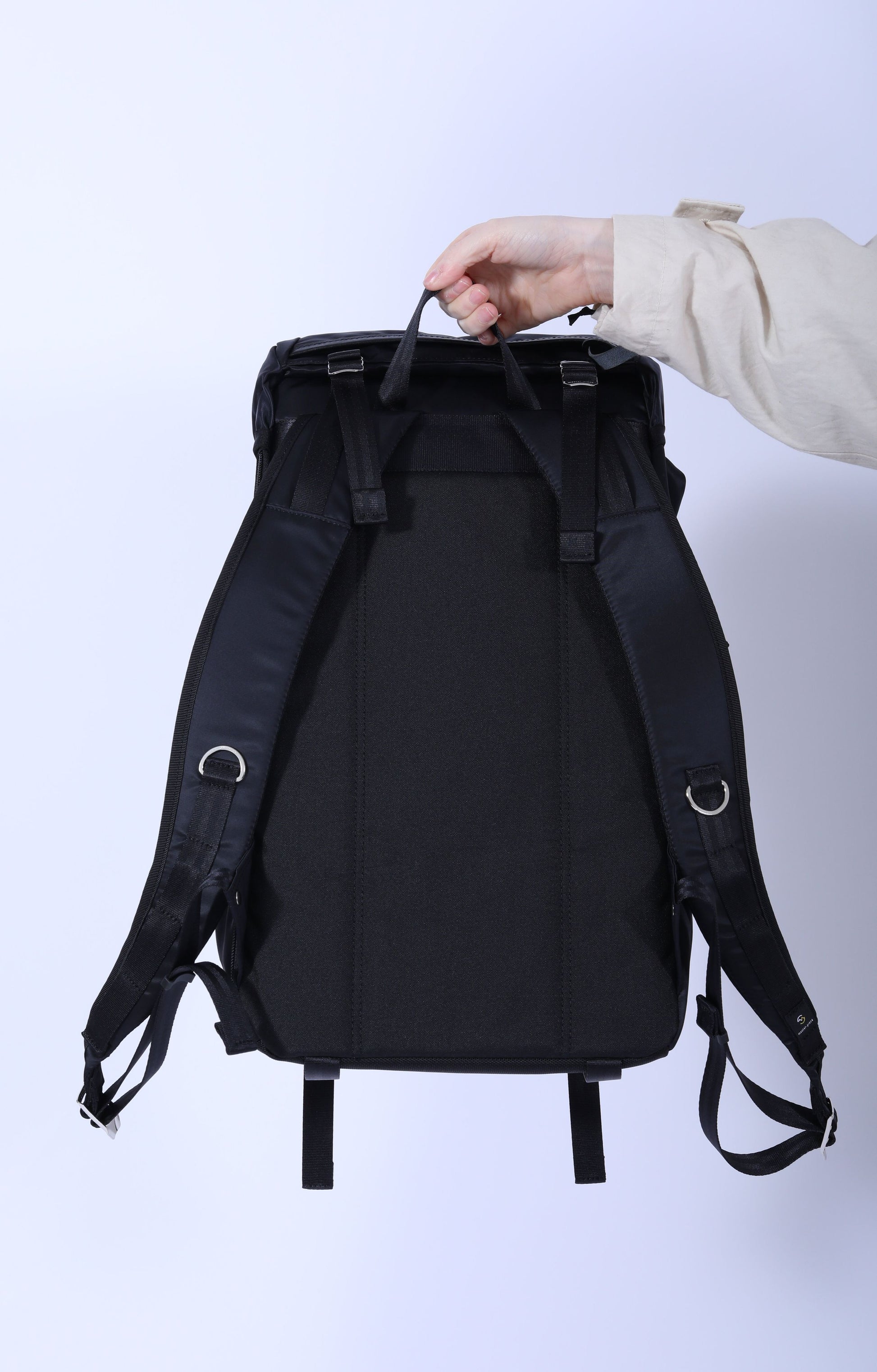 Lightning Flap Backpack Black