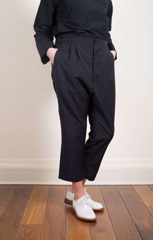 Pleated Back String Pants Navy