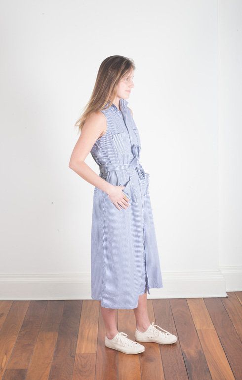 Classic Dress Navy/White