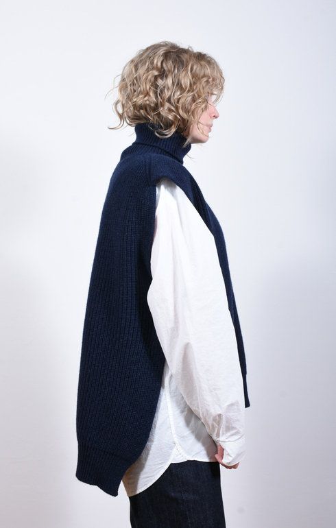 Meri Roll Neck Tabard Notte