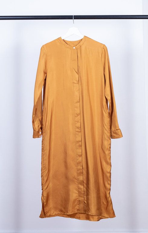 Robe Roya Camel