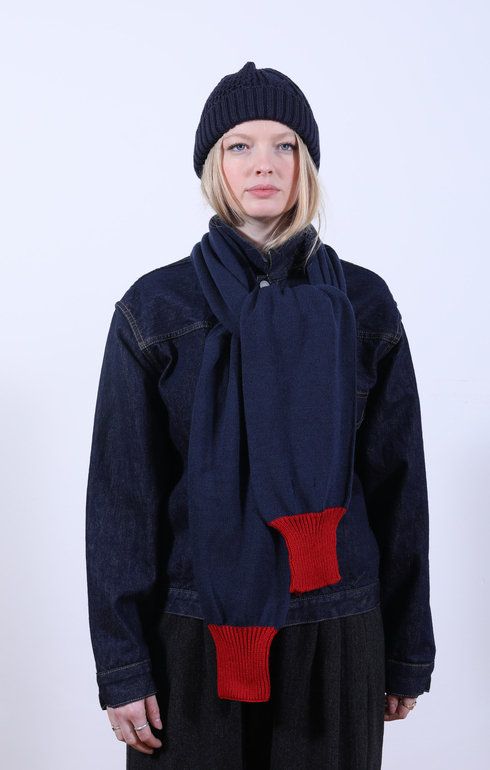 Sweater Sleeve Scarf Navy/Red