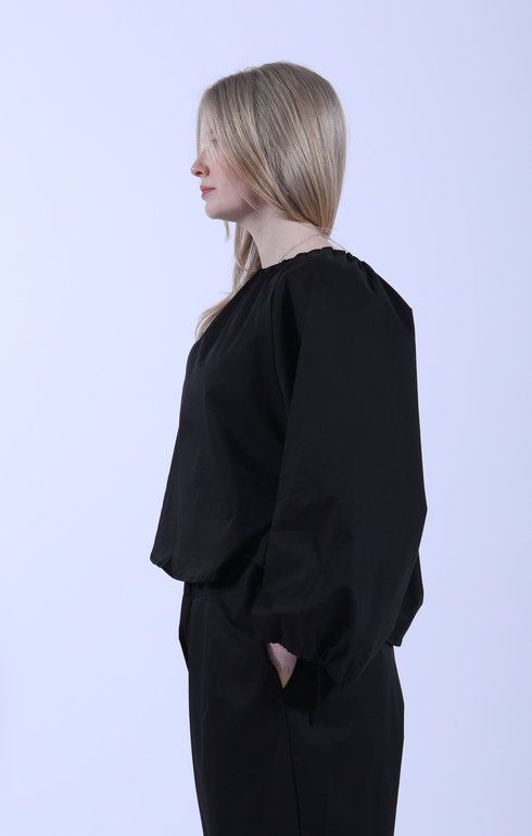 Arc Gathered Tie Top Ebony