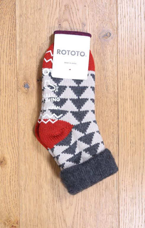 Comfy Room Socks- Charcoal/Red