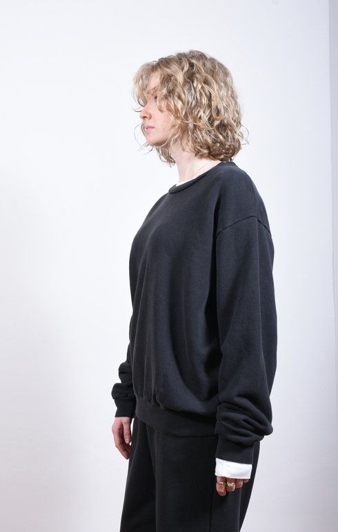 8oz Pigment Crew Sweatshirt Black