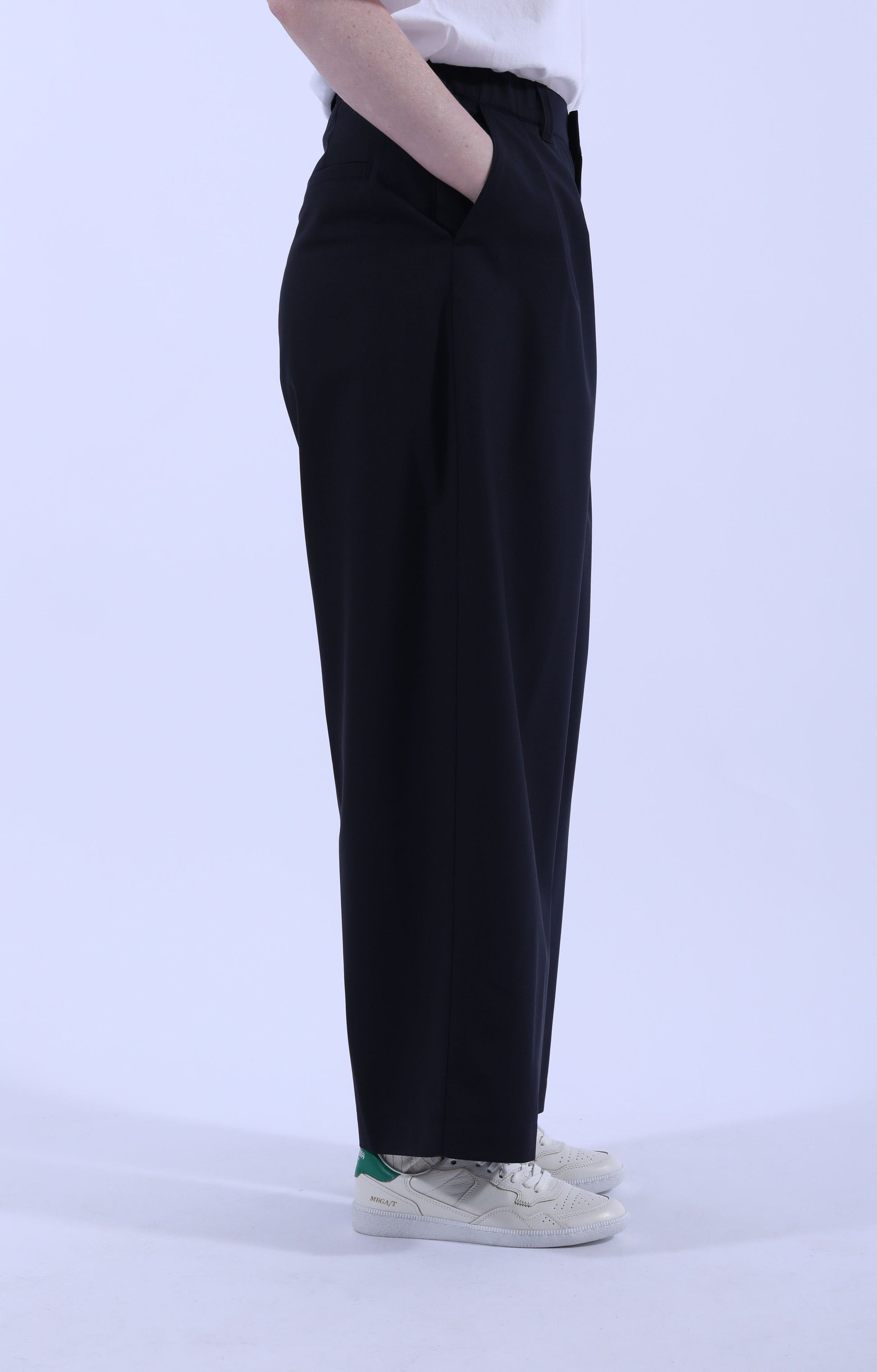 Pleat Baggy Pants D. Navy