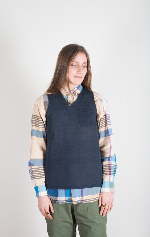 U Neck Top Navy Mesh