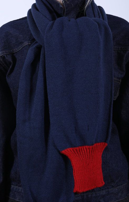 Sweater Sleeve Scarf Navy/Red