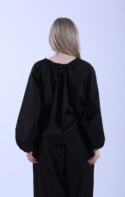 Arc Gathered Tie Top Ebony