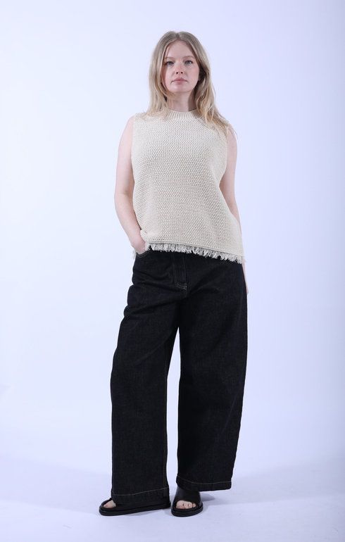 Neive Curved Leg Pant Denim Black