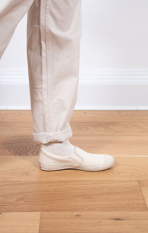 Shell Cap Slip-on Kinari/Off White