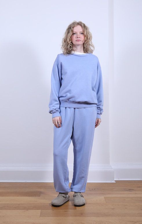 8oz Pigment Crew Sweatshirt Light Blue