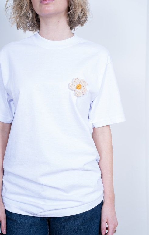 Crochet Flower Tee White