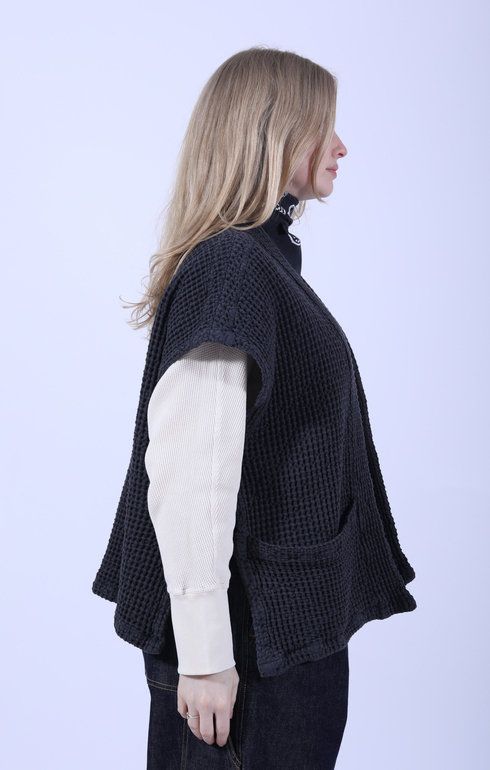 Unagi Vest Asphalt
