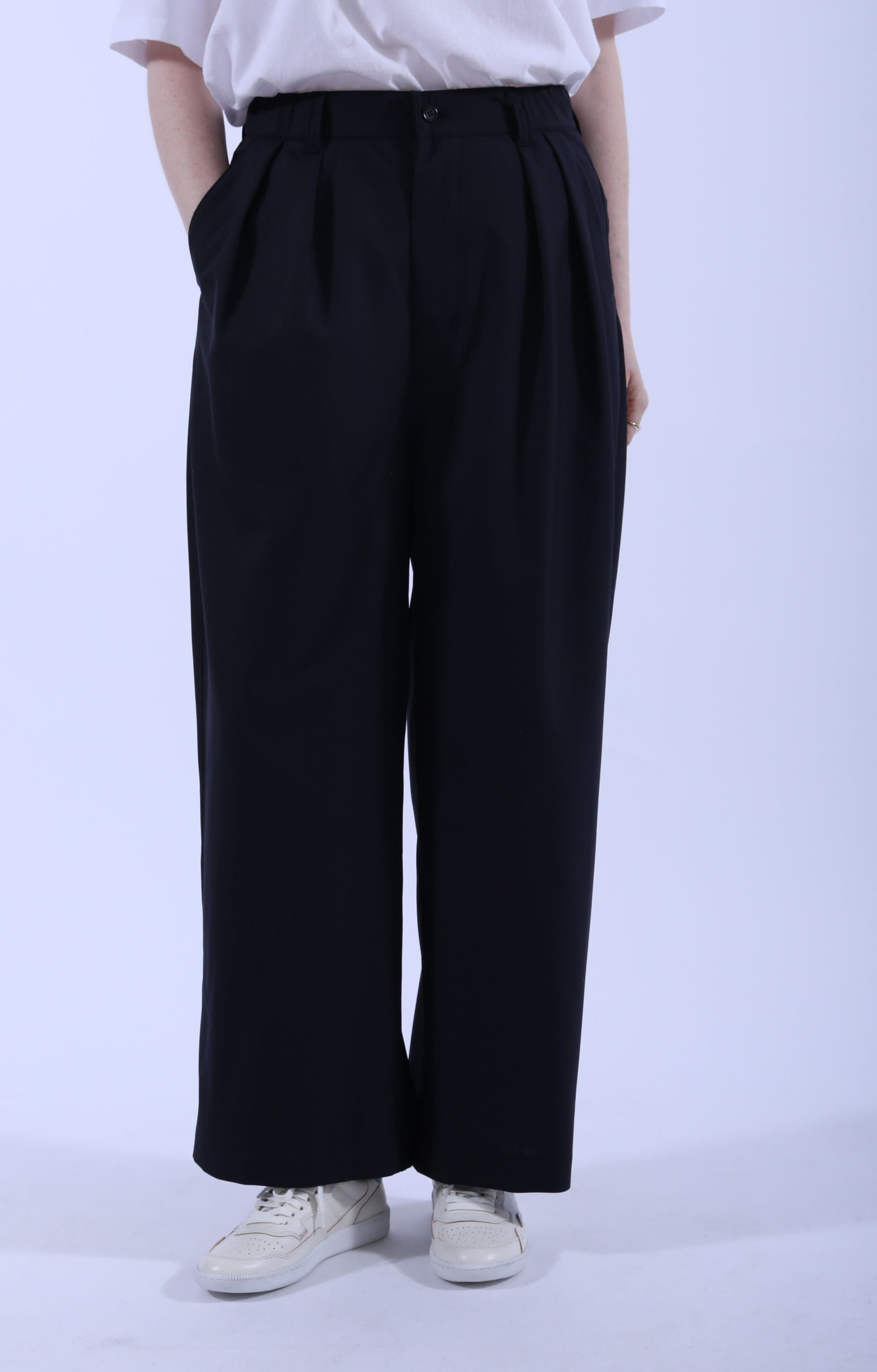 Pleat Baggy Pants D. Navy